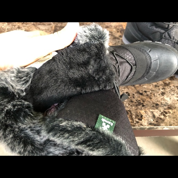 NEW Kamik Momentum2 Waterproof Winter Boots - Picture 13 of 16